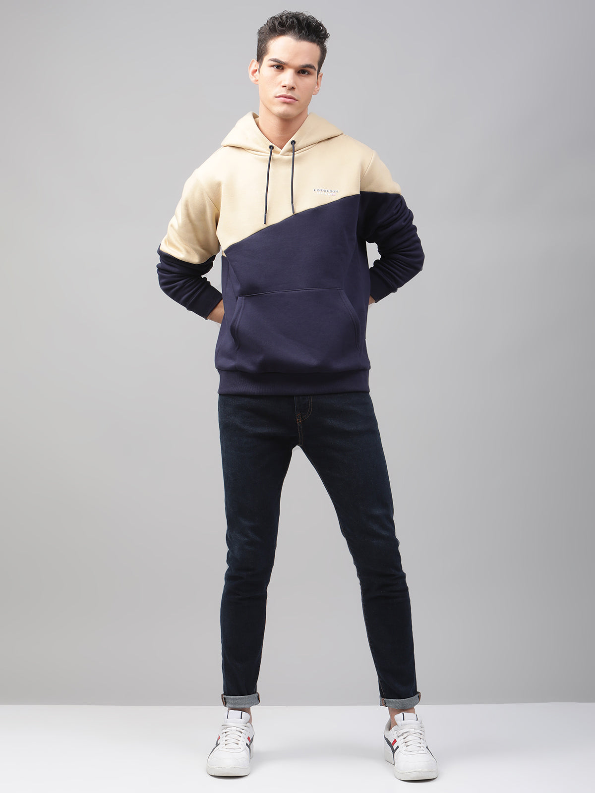 Lindbergh Men Multi Colour blocked Hooded Full Sleeves SweaT-shirt