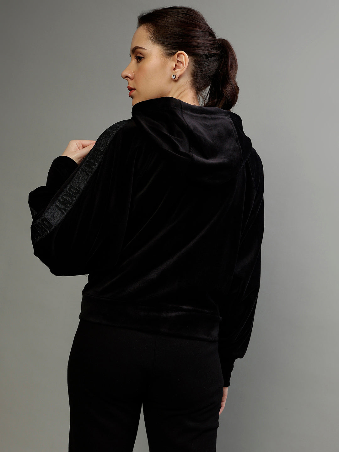 Dkny Women Solid Hooded Full Sleeves Jacket